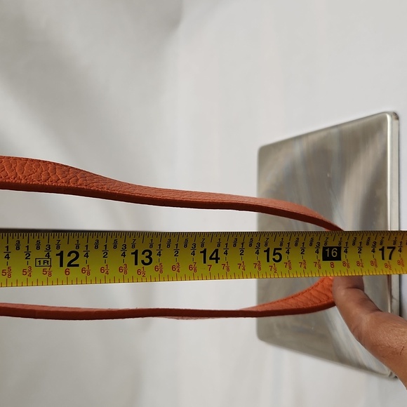 MICHAEL Michael Kors Orange Shoulder Bag with Chain Strap - Picture 14 of 16